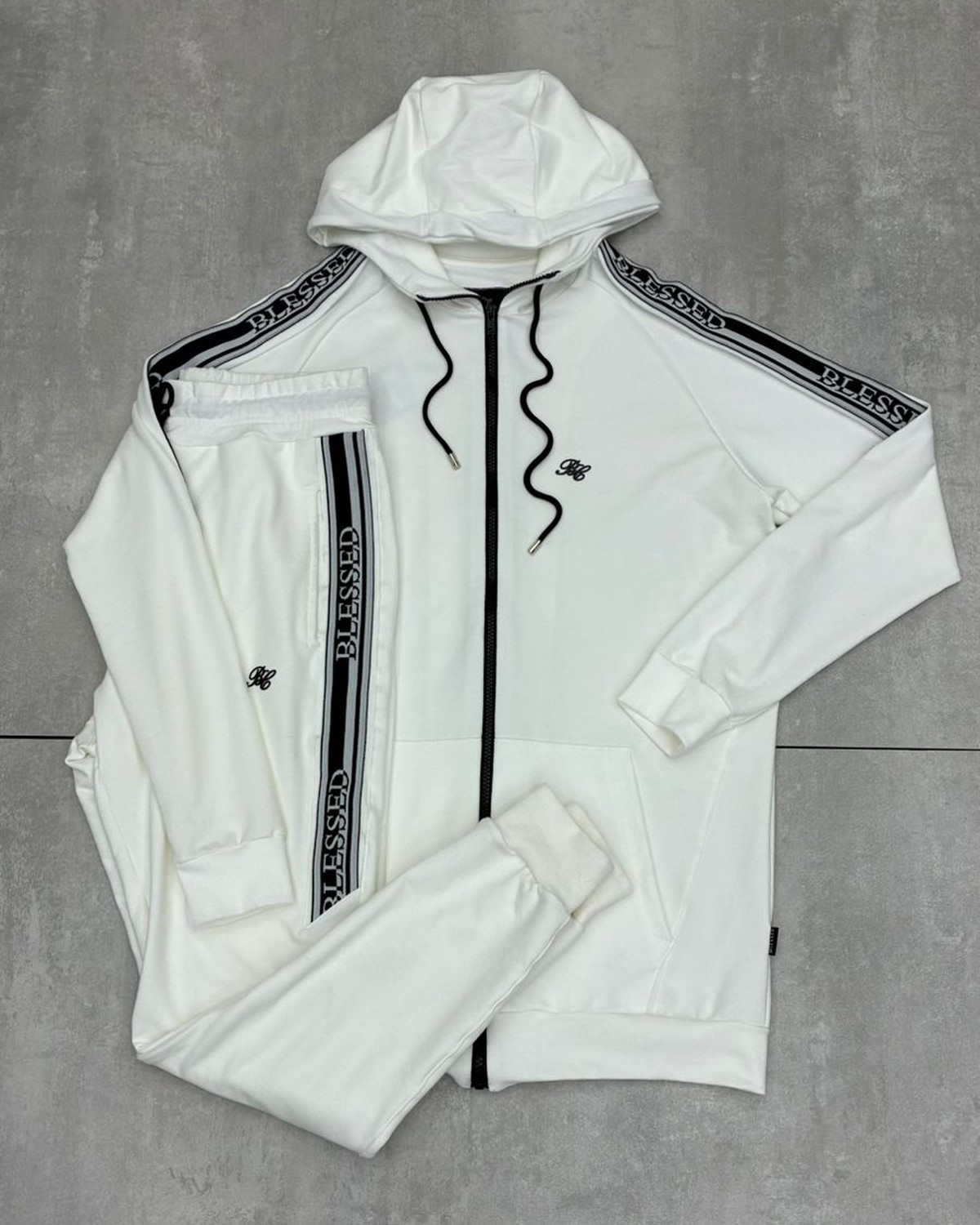 Conjunto Blessed Branco Faixa Blessed